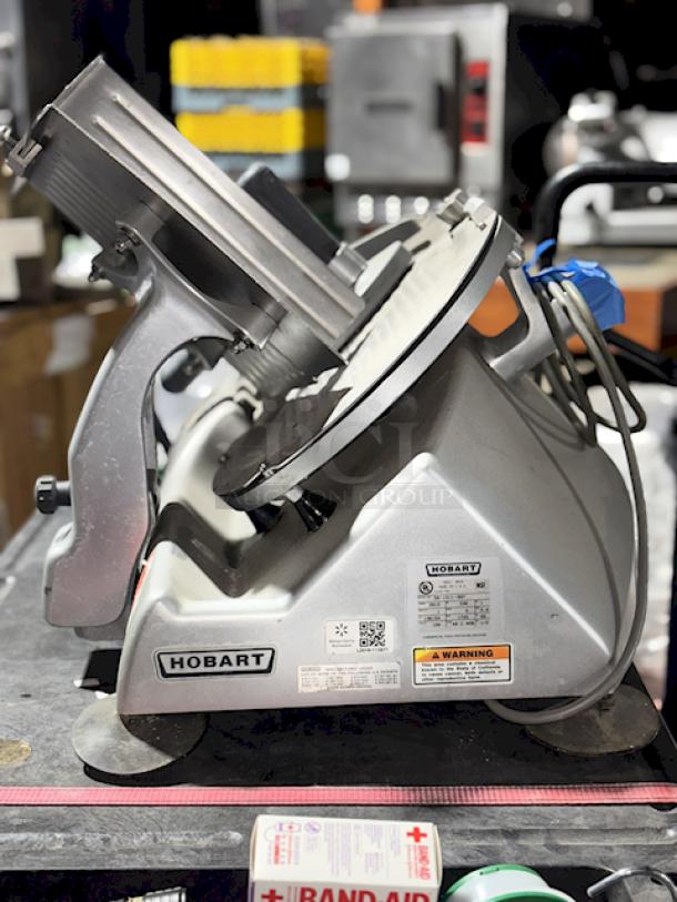 Hobart 2812 Smart Features Manual Commercial Deli Meat Slicer. 120V/60Hz1Ph/5Amp. 1/2Horse Power. Missing the rod for the meat grip (see photos). 


*These items are located at our main warehouse approximately 10mins away. The address is 3290 S. Highland Dr. Las Vegas NV 89109.* - Image 3 of 5