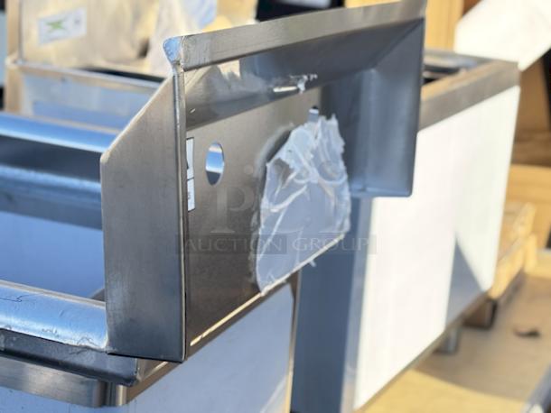 BRAND NEW SCRATCH & DENT! Steelton 522CS11515 20 1/2" 18-Gauge Stainless Steel One Compartment Commercial Sink without Drainboard - 15" x 15" x 12" Bowl - Image 6 of 6