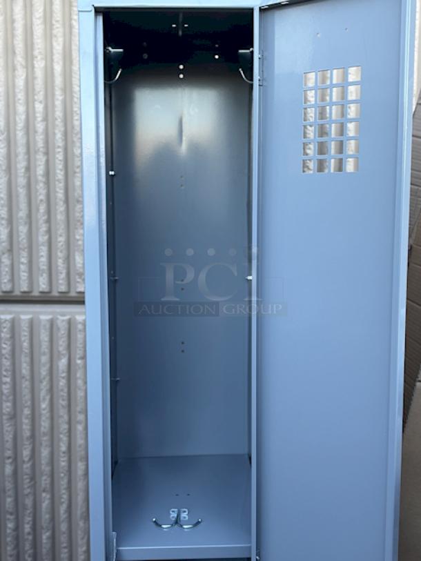 BRAND NEW SCRATCH & DENT! Regency 600LC11122KK  Space Solutions Single, 1 Tier Locker. 6x Your Bid. May be missing some screws/Require minor assembly - Image 8 of 11