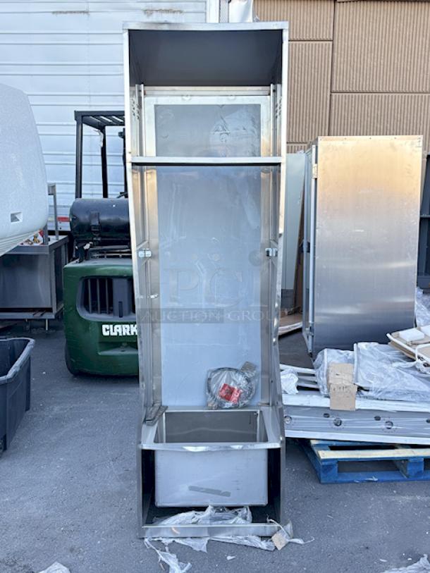 BRAND NEW SCRATCH & DENT! Regency 600SMC25SD Stainless Steel Mop Sink Cabinet - 25 1/4" x 22 5/8" x 84". Unit is dented. - Image 3 of 9