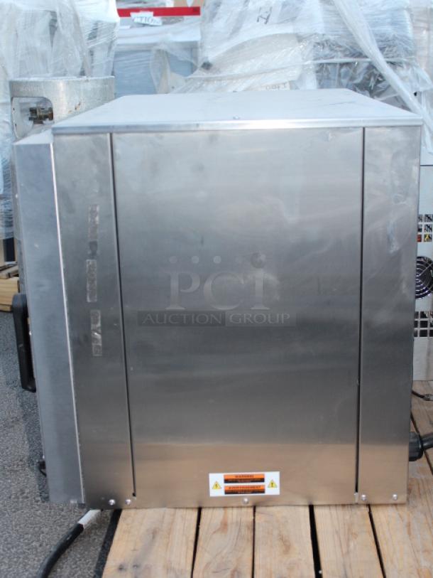 NEW! NEVER USED!! Doyon DCOT5 29.13" Half Size Electric Countertop Oven with Touch Screen - 4 kW. 208v/1Ph/60Hz/21Amp. S/N: 093280020321 - Image 9 of 10