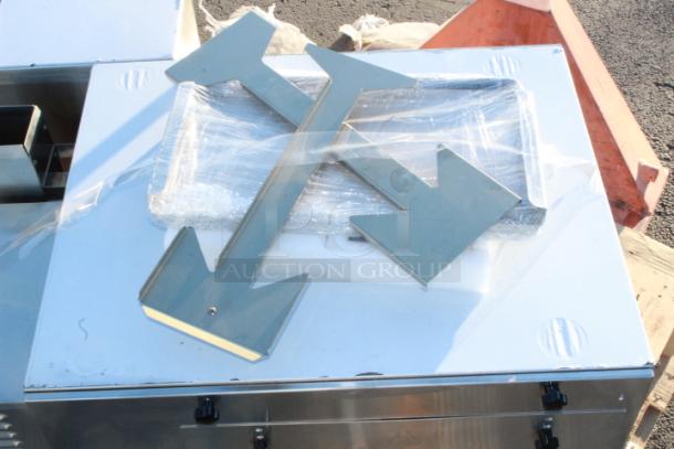 BRAND NEW SCRATCH & DENT!  Cooking Performance Group 351ICOEB Countertop Impinger Electric Conveyor Oven - 208V, 1 Phase/30Amp | 3 Phase/15Amp, 6700W. S/N: J0107080021240411009. Belt Not Included. - Image 8 of 8