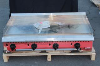 Avantco Chef Series CAG-48-TG 48" Countertop Gas Griddle with Thermostatic Controls - 140,000 BTU. S/N: 2458782112150549