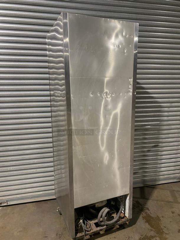 True Commercial Stainless Steel Solid Half Door Single Section Reach In Refrigerator! With Poly Coated Wire Racks! Model: TS-23-2 SN: 6980355!  115V 1 Phase! On Casters! - Image 3 of 10