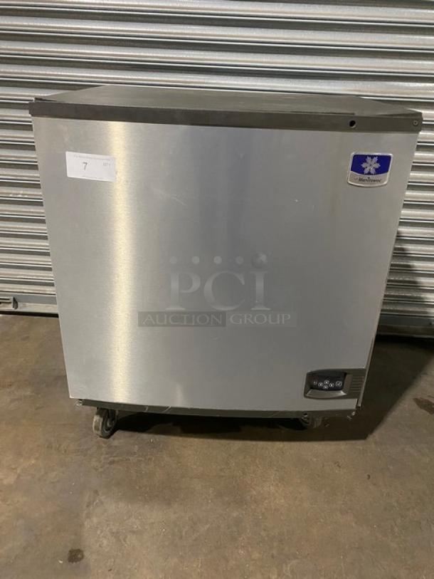 Manitowoc Indigo Series Commercial Stainless Steel Half Dice Ice Cube Machine Head! Model: IY1106W-261 SN: 1101358650! 208-230V 1 Phase! - Image 1 of 10