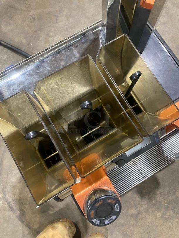 Thermoplan Starbucks Style Mastrena II Series Commercial Stainless Steel Countertop Espresso Machine! With 3 Bean Hoppers! Model: M2-CS! 208V - Image 5 of 10