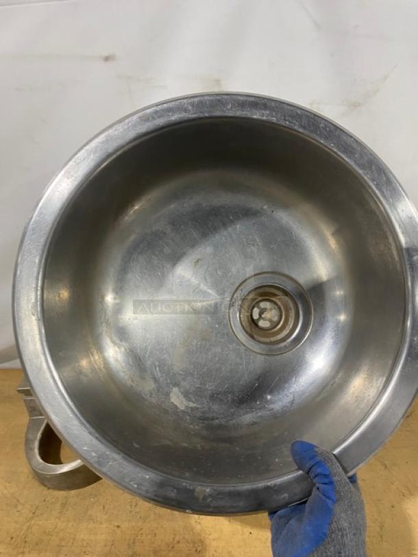 Boholmen Commercial Stainless Steel 18" Single Bowl Top Mount Sink! With Basket Drain & Faucet Attachment! Model: 902.134.79! - Image 2 of 8