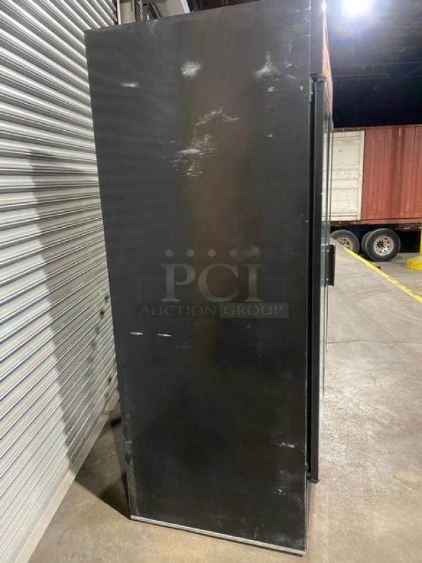 Beverage-Air Commercial Black Double Glass Swing Door Reach In Refrigerator Merchandiser! With Poly Coated Wire Racks! Model: MT49-B! 115V 1 Phase! - Image 4 of 9