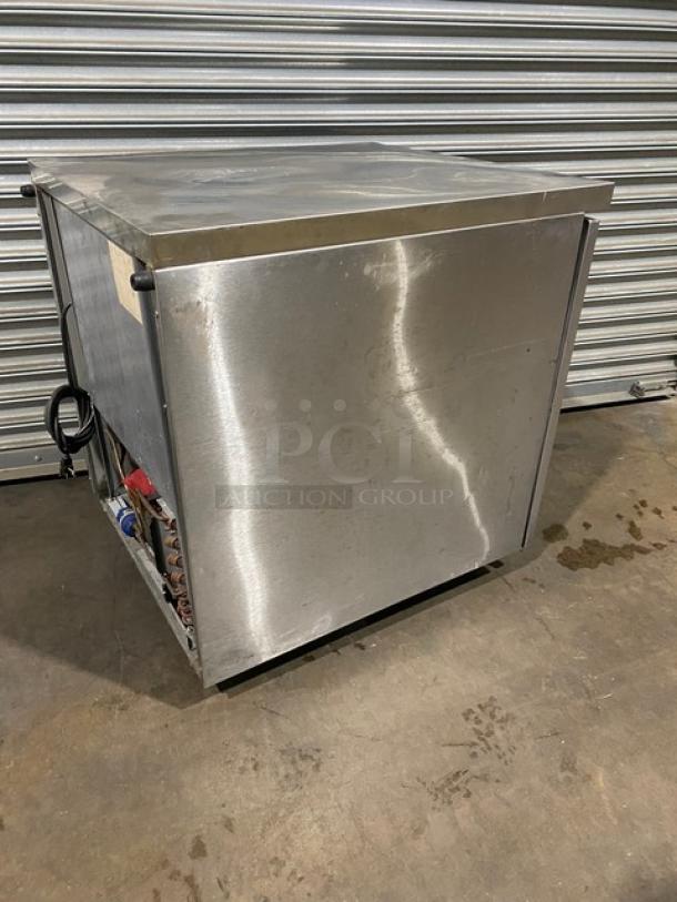 Randell Commercial Stainless Steel Undercounter Worktop Refrigerator! Model: 9404-7 SN: W320466-1-1! 115V 1 Phase! On Casters! - Image 4 of 8