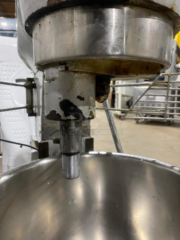 Commercial Floor Style 20 Quart Planetary Mixer! With Stainless Steel Splash Guard & Mixing Bowl! Model: VFM-20C SN:620695! 110V 1 Phase! - Image 6 of 11