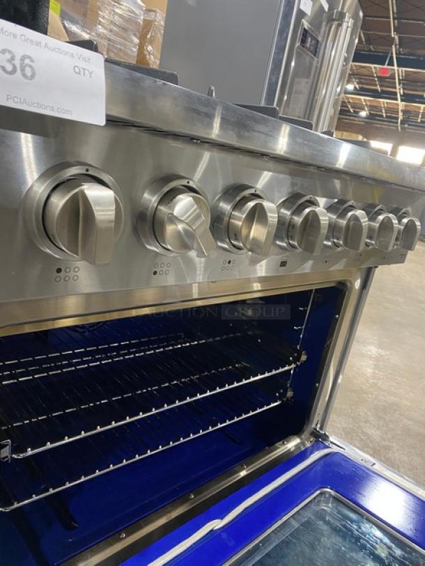Thor Kitchen Commercial Stainless Steel Dual Fuel Powered 6 Burner Range! With Electric Powered Convectional Oven! With Brilliant Blue Porcelain Interior! With Luxglide Telescopic Racks! Model: HRD3606UV2 SN: HRD3606U2203839! 240V! - Image 6 of 10