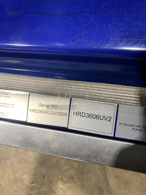Thor Kitchen Commercial Stainless Steel Dual Fuel Powered 6 Burner Range! With Electric Powered Convectional Oven! With Brilliant Blue Porcelain Interior! With Luxglide Telescopic Racks! Model: HRD3606UV2 SN: HRD3606U2203839! 240V! - Image 7 of 10