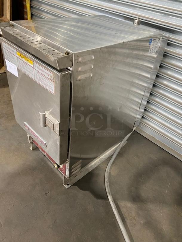 Southbend Simple Steam Series Commercial Stainless Steel Electric Powered 5 Pan Steamer! With Build In Pan Holding Rack! Model: EZ-5 SN: 07F46349-2! 208V 1 Phase! - Image 2 of 9