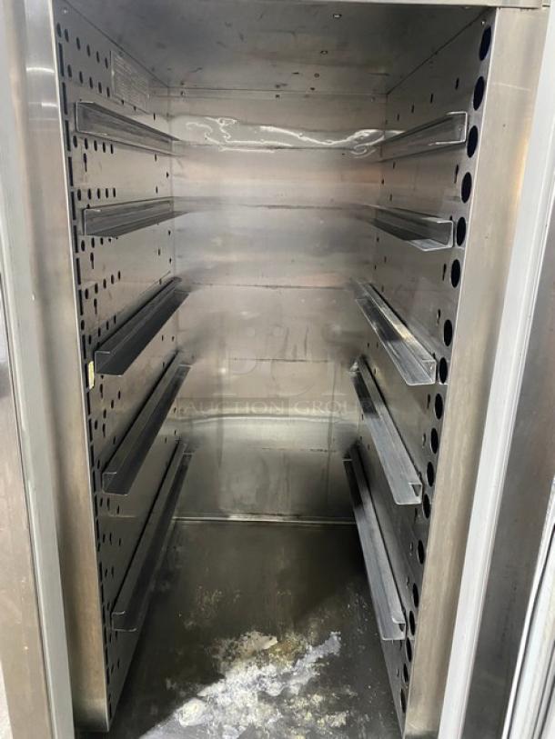 Victory Commercial Stainless Steel Solid Single Door Air Curtain Refrigerator! With Built In Pan Holding Racks! With Rear Mounted Push Bar Handle & Rubber Bumpers! Model: ACRS-1D-S7-STS SN: E0055797! 115V 1 Phase! On Casters! - Image 5 of 10