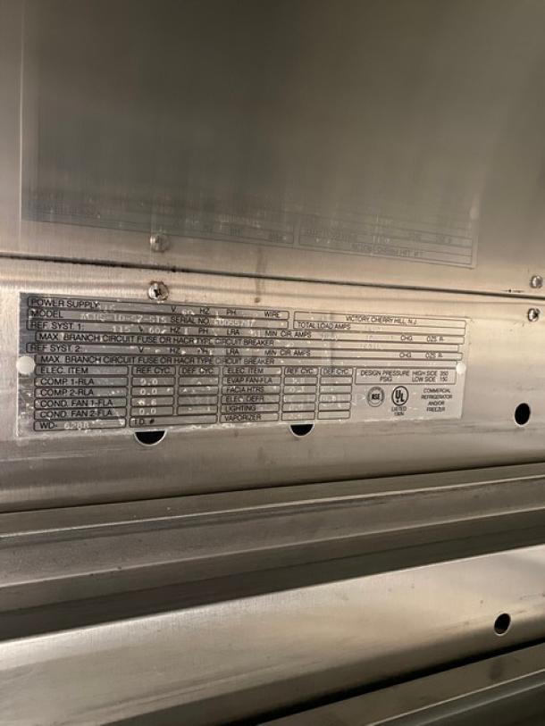 Victory Commercial Stainless Steel Solid Single Door Air Curtain Refrigerator! With Built In Pan Holding Racks! With Rear Mounted Push Bar Handle & Rubber Bumpers! Model: ACRS-1D-S7-STS SN: E0055797! 115V 1 Phase! On Casters! - Image 6 of 10