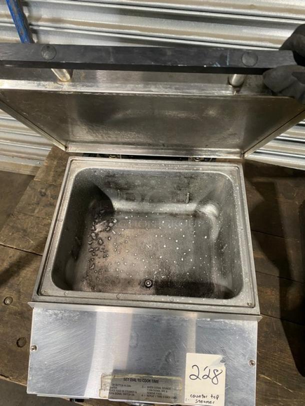 EmberGlo Commercial Stainless Steel Electric Powered Countertop Tap Water Steamer! Model: ES5TS18 SN: 041637! 120V 1 Phase! On Legs! - Image 5 of 11