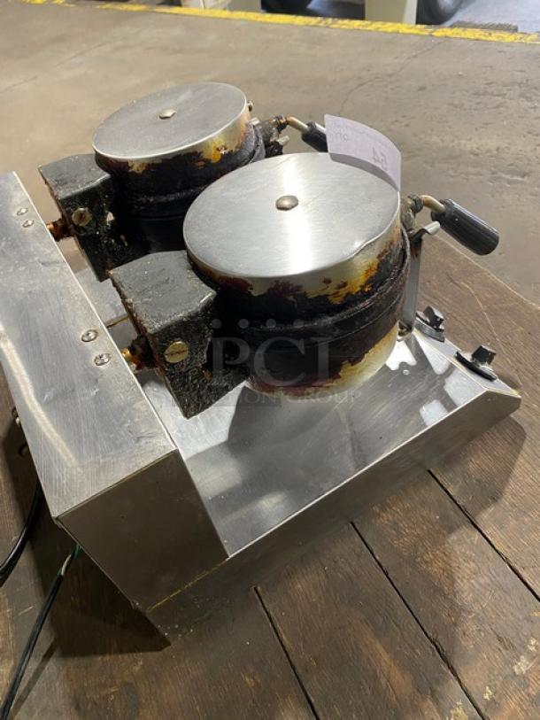 Carnival King Commercia Stainless Steel Electric Powered Countertop Double Belgian Waffle Maker! With Audible Timers! With Back Splash! With Non-Stick Rotating Cooking Grids! Model: 382WBM26 SN: CK-180853R-267! 120V! - Image 4 of 9