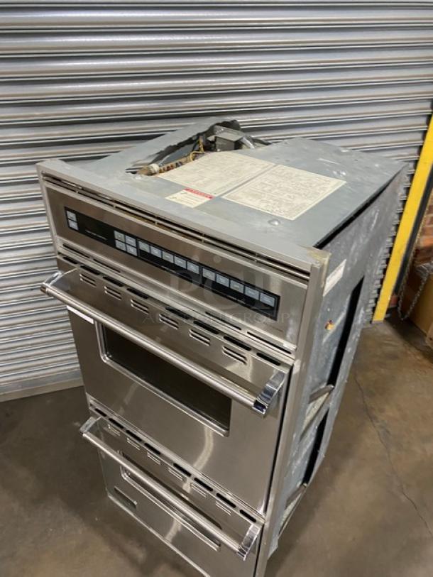 Viking Range Commercial Stainless Steel Natural Gas/LP Powered Double Wall Oven! With Wire Oven Racks! Model: VGD0271SS SN: 9901227121! 120V! - Image 11 of 12
