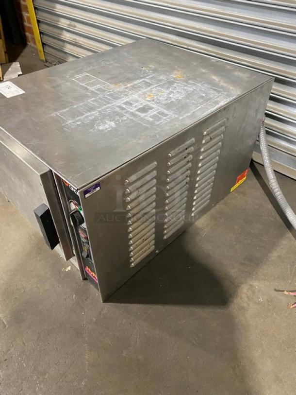 Groen HyPer Steam Series Commercial Stainless Steel Electric Powered Countertop 3 Pan Convection Steamer! With Built In Pan Holding Racks! Model: HY-3E STEAMER SN: 3E1646MS! 208V 3 Phase! - Image 2 of 10