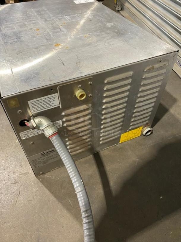 Groen HyPer Steam Series Commercial Stainless Steel Electric Powered Countertop 3 Pan Convection Steamer! With Built In Pan Holding Racks! Model: HY-3E STEAMER SN: 3E1646MS! 208V 3 Phase! - Image 3 of 10