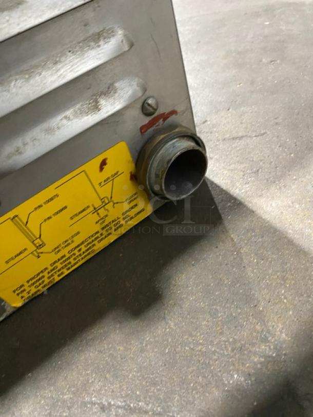 Groen HyPer Steam Series Commercial Stainless Steel Electric Powered Countertop 3 Pan Convection Steamer! With Built In Pan Holding Racks! Model: HY-3E STEAMER SN: 3E1646MS! 208V 3 Phase! - Image 10 of 10