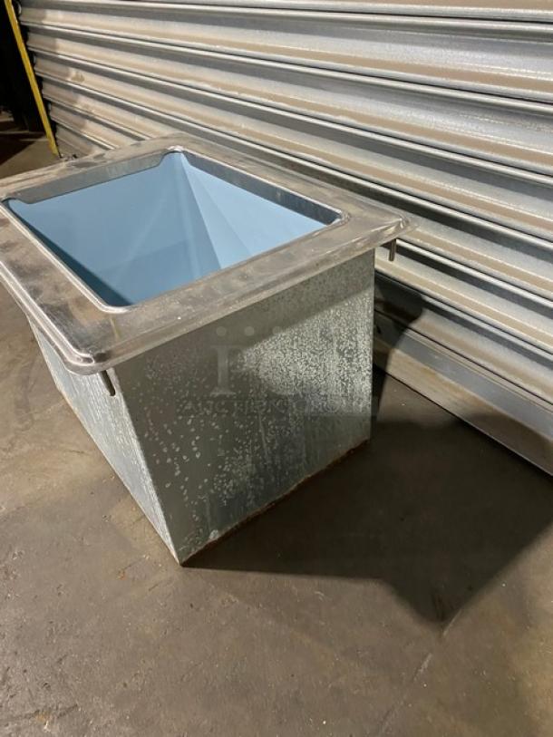 Delfield Commercial Stainless Steel Drop In Ice Chest/Bin! With Drain Hole! Model: 305 SN: 1302150000389! - Image 2 of 9