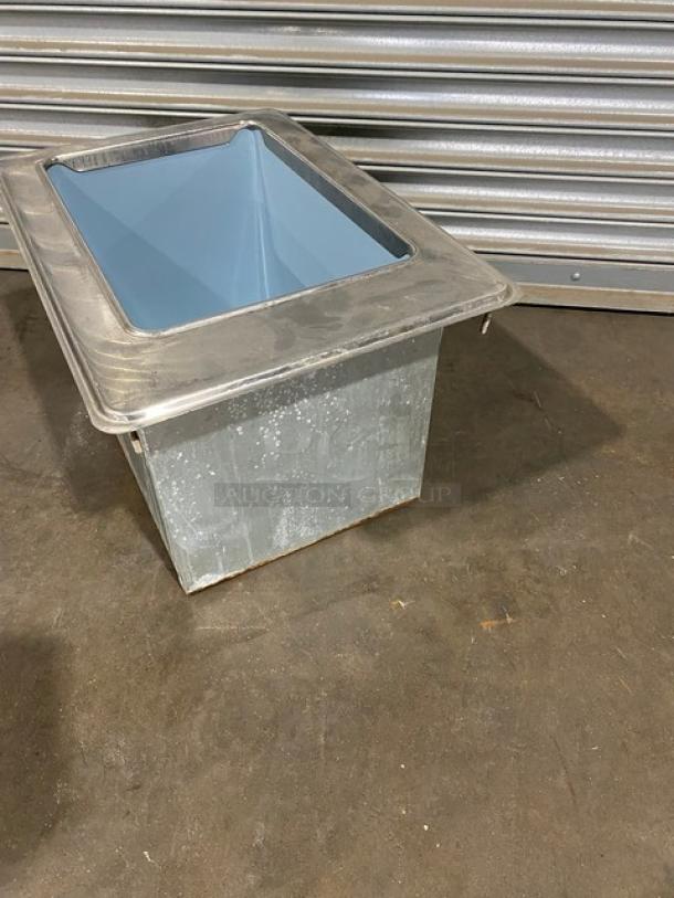 Delfield Commercial Stainless Steel Drop In Ice Chest/Bin! With Drain Hole! Model: 305 SN: 1302150000389! - Image 4 of 9