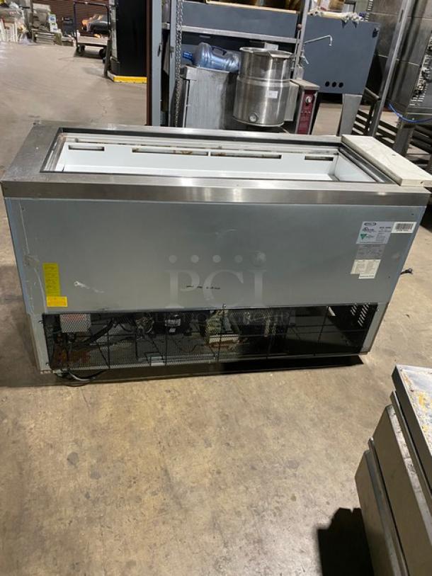 Kool-It Ikon Series Commercial Stainless Steel 2 Door Refrigerated Salad/Sandwich Prep Table! With Poly Coated Wire Racks! Model: KSP60M SN: KSP60M 7062503! 115V 1 Phase! On Casters! - Image 3 of 10