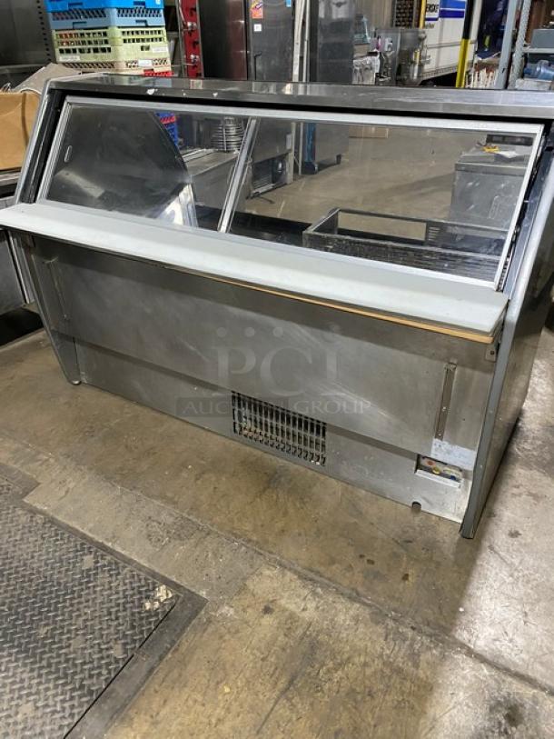 Structural Concepts G-Series Commercial Stainless Steel Curved Glass Refrigerated Full-Service Meat Deli Display Case! With Rear Sliding Doors! With Tray Slide & Cutting Board! 120V 1 Phase! - Image 3 of 10