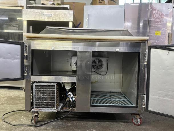 Leader LM48 - 48" Refrigerated Sandwich / Salad Prep Table - Image 6 of 6