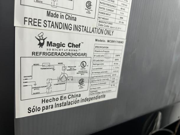 WOW!! Magic Chef Compact Refrigerator with Single Door Color in Black - Image 3 of 6