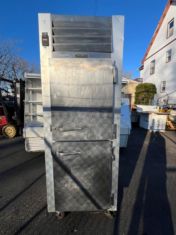 Traulsen G10000 29 7/8" One Section Reach In Refrigerator, (2) Right Hinge Solid Doors, 115v - Image 3 of 7