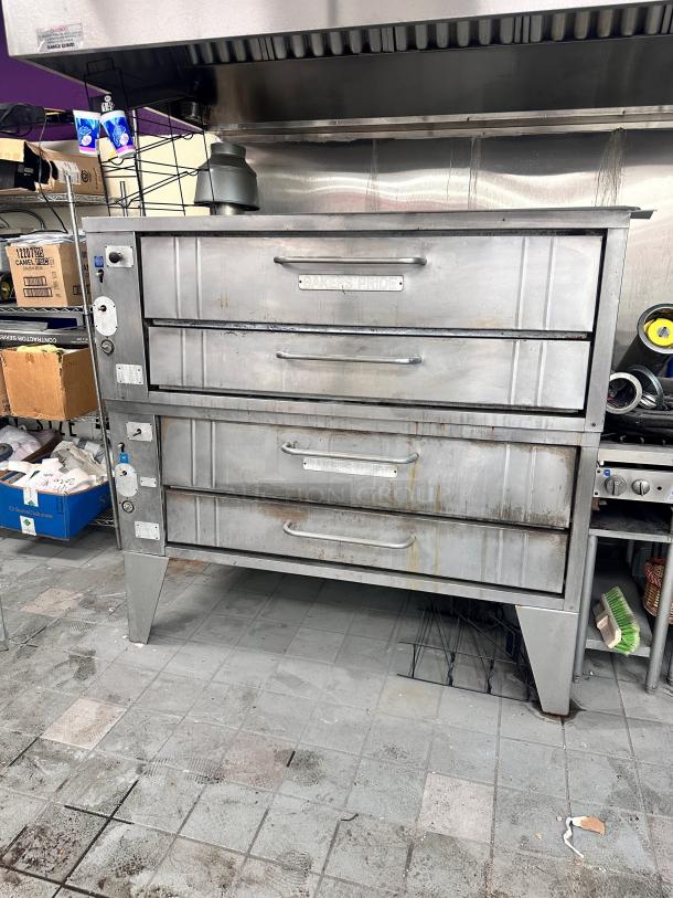Bakers Pride Commercial Gas Pizza oven - Image 3 of 4