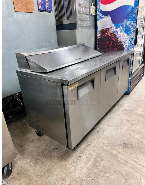 Nice True TSSU-72-12-HC 72" TSSU Series Sandwich/Salad Prep Table w/ Refrigerated Base, 115v Tested and Working! - Image 1 of 8