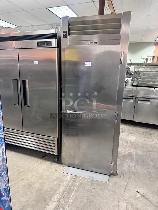 Excellent Traulsen 36" Solid Door Roll-In Refrigerator 115 Volt Tested and Working! - Image 1 of 5
