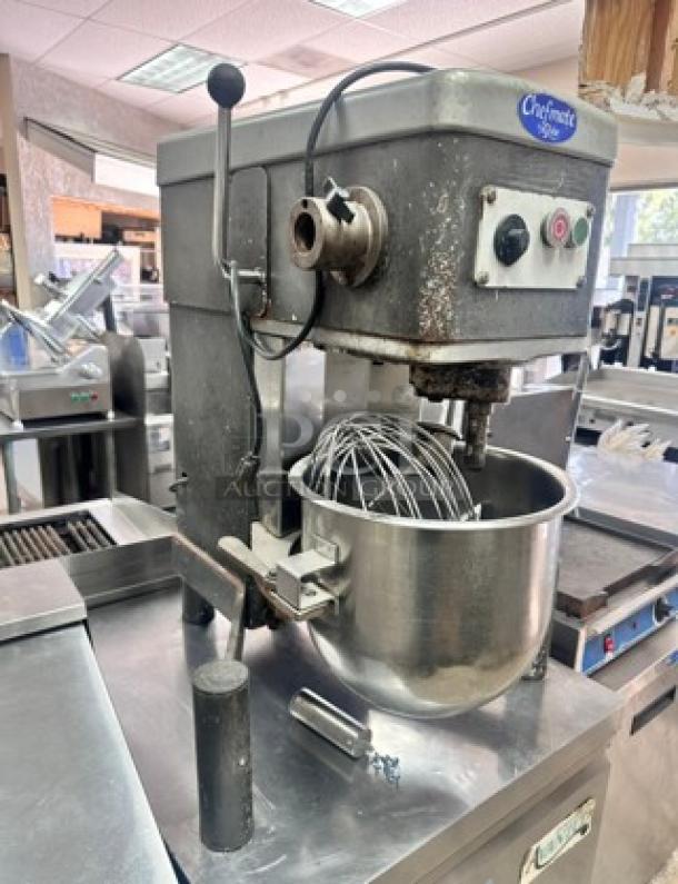 Globe GCM20H 20 QT Planetary Mixer - Bench Model, 1 HP, 115v Sold 'As Is' - Image 9 of 10