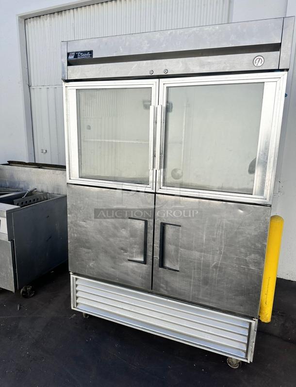 True Commercial Two Door Refrigerated 115 Volt Tested and Working! - Image 1 of 7