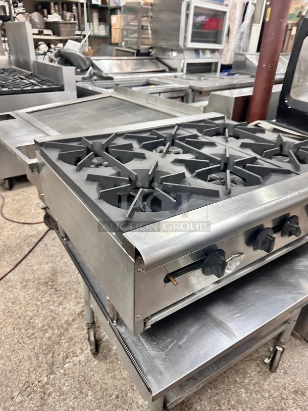 Nice Wells 36" 6 Burner Hot Plate Gas Tested and Working! - Image 2 of 6