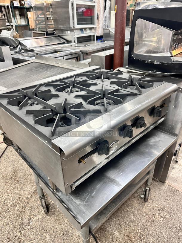 Nice Wells 36" 6 Burner Hot Plate Gas Tested and Working! - Image 3 of 6