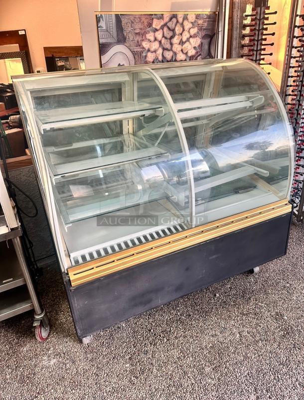 Commercial Refrigerated  Bakery Display Case Tested and Working! - Image 3 of 9