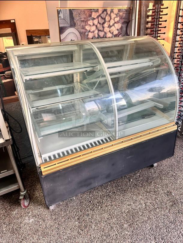 Commercial Refrigerated  Bakery Display Case Tested and Working! - Image 4 of 9