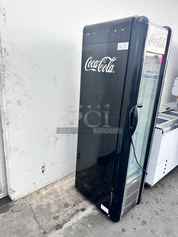 Nice Commercial Single Door Refrigerated Glass  Merchandiser 115 Volt Tested and Working! - Image 7 of 10