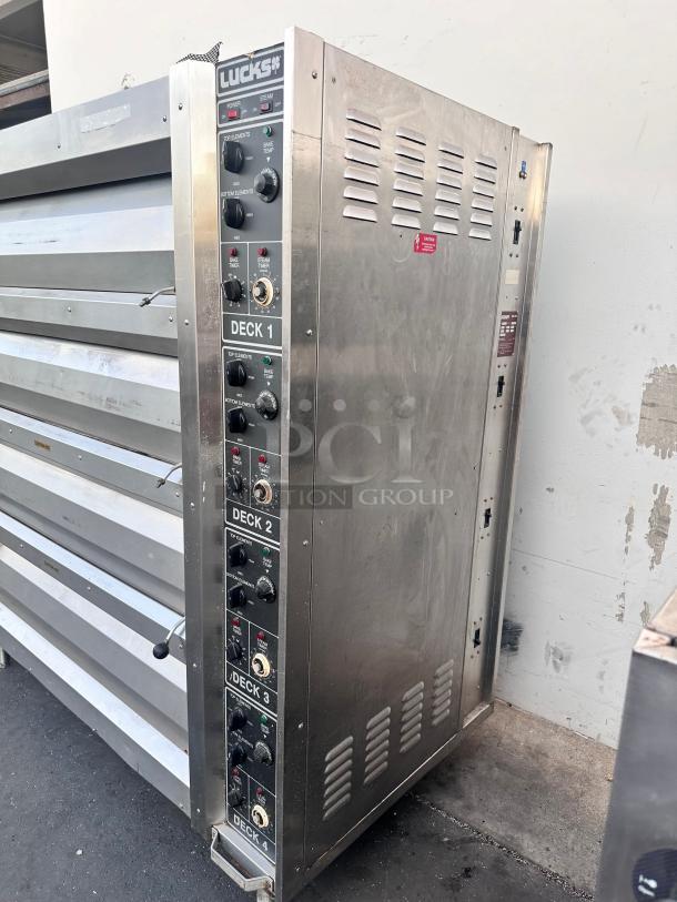 Lucks Commercial 4 Deck Electric Bread and Pizza Oven Tested and Working! - Image 9 of 14