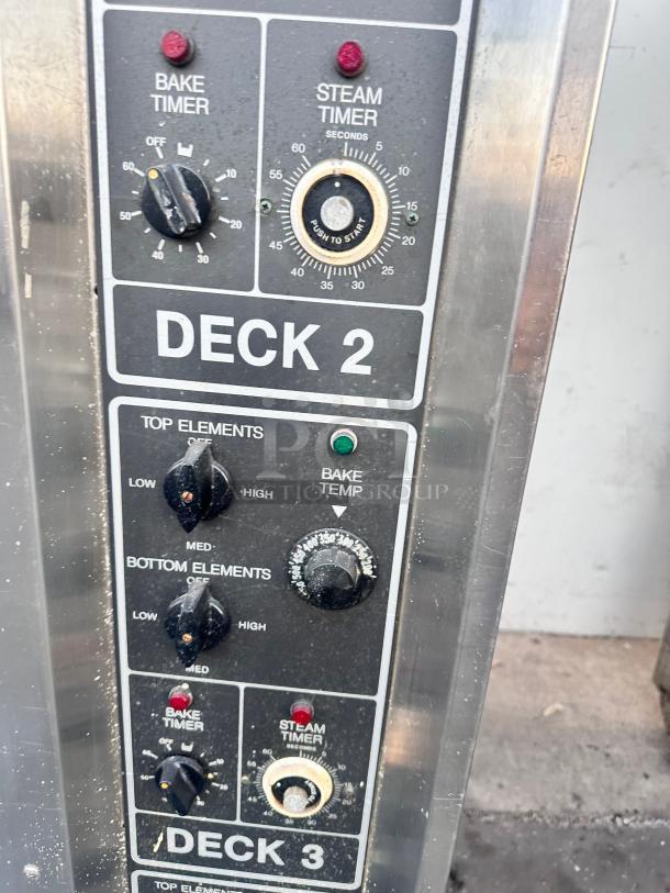 Lucks Commercial 4 Deck Electric Bread and Pizza Oven Tested and Working! - Image 11 of 14