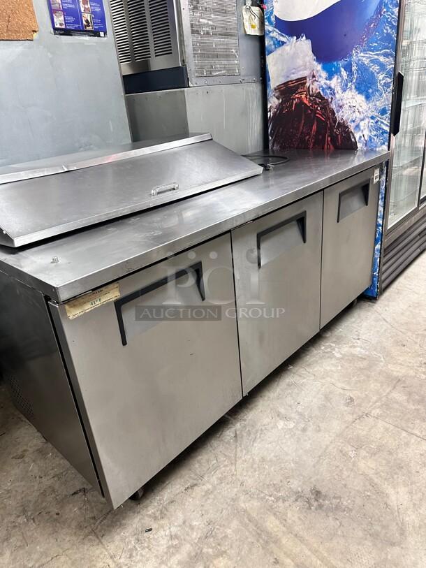 Excellent True TSSU-72 72"Sandwich Prep Table 115v Tested and Working! - Image 1 of 10