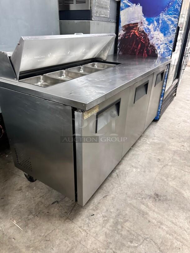 Excellent True TSSU-72 72"Sandwich Prep Table 115v Tested and Working! - Image 5 of 10