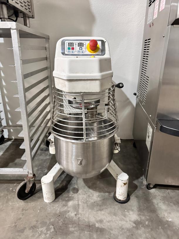 Excellent ABS Model ABSPMS-20L Planetary Mixer 115volt Tested and Working! - Image 3 of 9