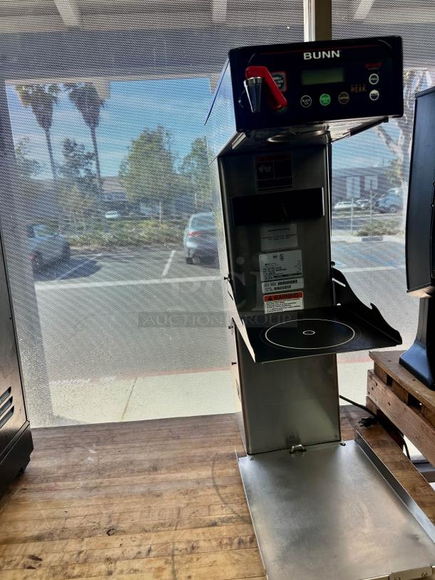 Bunn  ITCB Automatic Double Iced Tea / Coffee Brewer 115 Volt Tested and Working! - Image 2 of 9