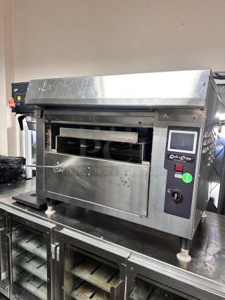 Quik n' Crispy GF5, Ventless Greaseless Air Fryer, 208v Tested and Working!