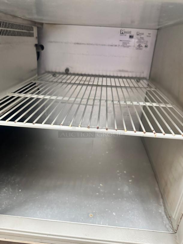 Nice Randell 8395N 95" Pizza Prep Table w/ Refrigerated Base, 115v Tested and Working! - Image 8 of 9